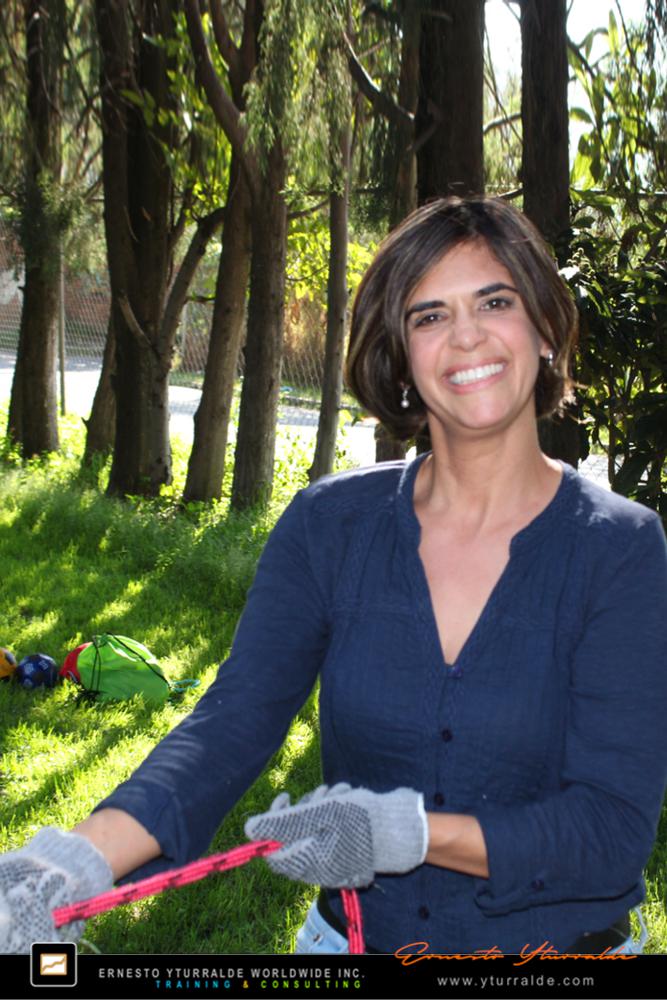 Talleres de Cuerdas Bajas | Team Building Corporativo para el desarrollo de equipos de trabajo