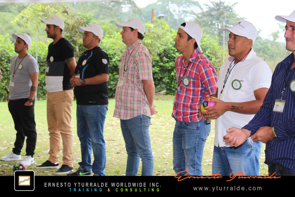 Team Building LATAM Talleres de Cuerdas Bajas | Team Building Empresarial para el desarrollo de equipos de trabajo